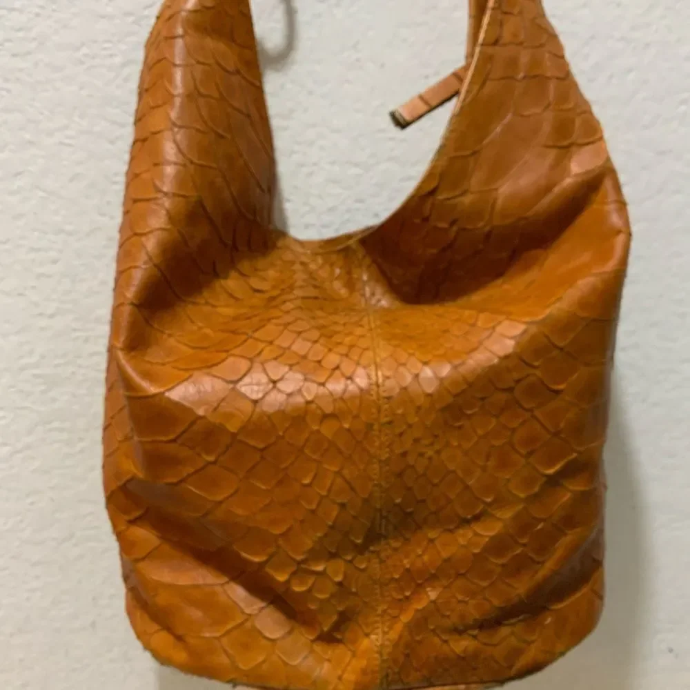 Jenrigo Made in Italy brown snake texture leather hobo shoulder bag